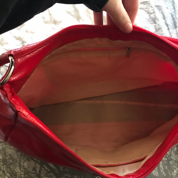Red Purse - Picture 2 of 2